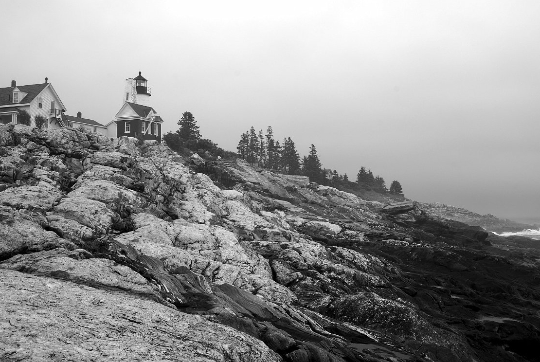 Pemaquid-Lighthouse-and-rocks_B-W 02017