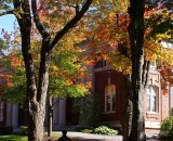 The-Quad-at-Bates-College-in-autumn__DSC00850