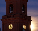 moon-behind-Lewiston-City-Hall-tower-Lewiston_DSC06569