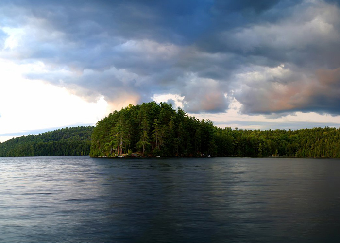 sunset-clouds-over-Moxie-Lake_DSC01336