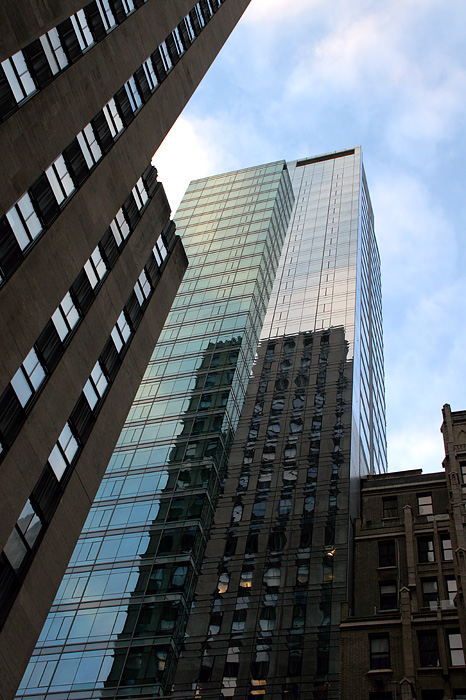 Skyscrapers on 5th Avenue opposite Rockefeller Plaza