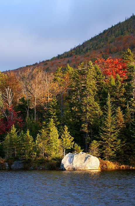 Baxter-State-Park-mountain-at-edge-of-pond_DSC00200